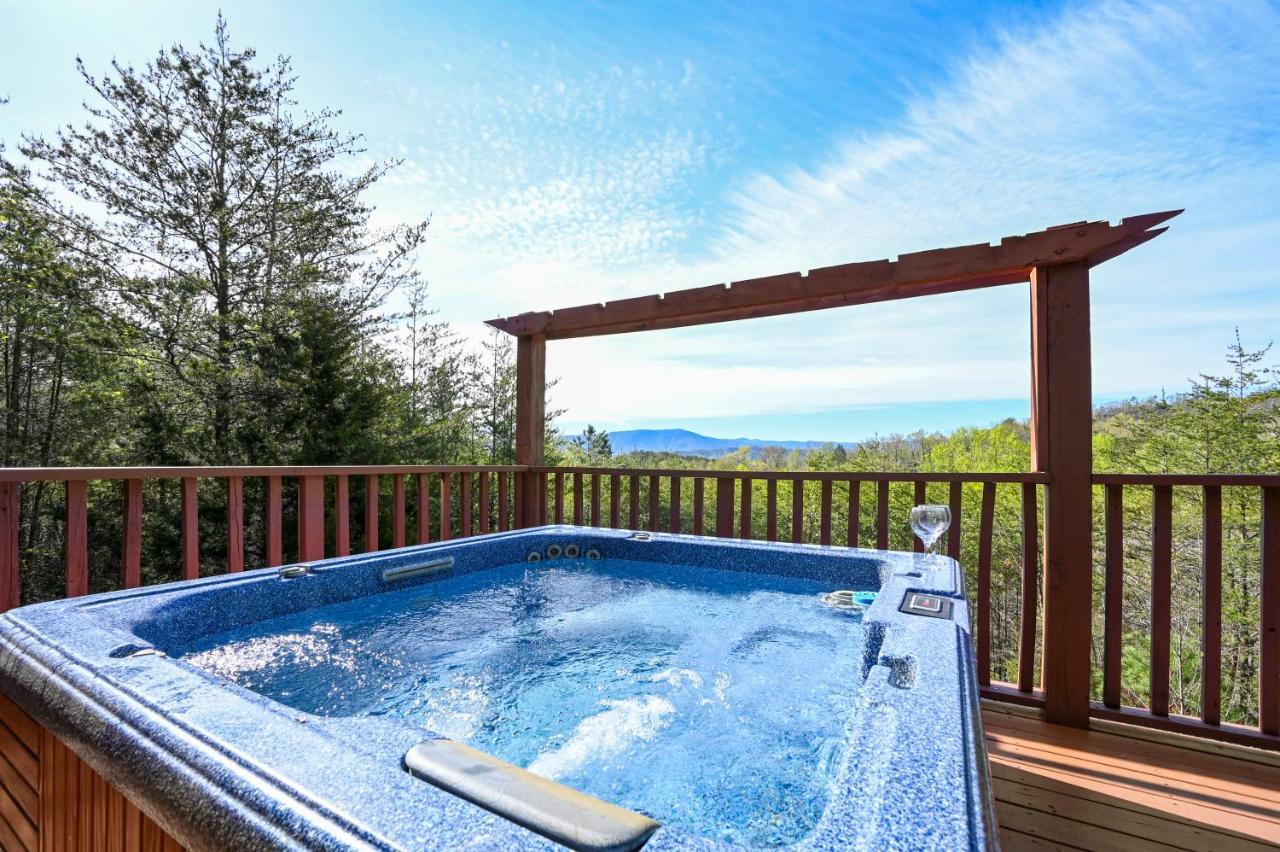 Private Mountain Cabin, Hot Tub Escape In The Smokies, With The View Vila Sevierville Exterior foto