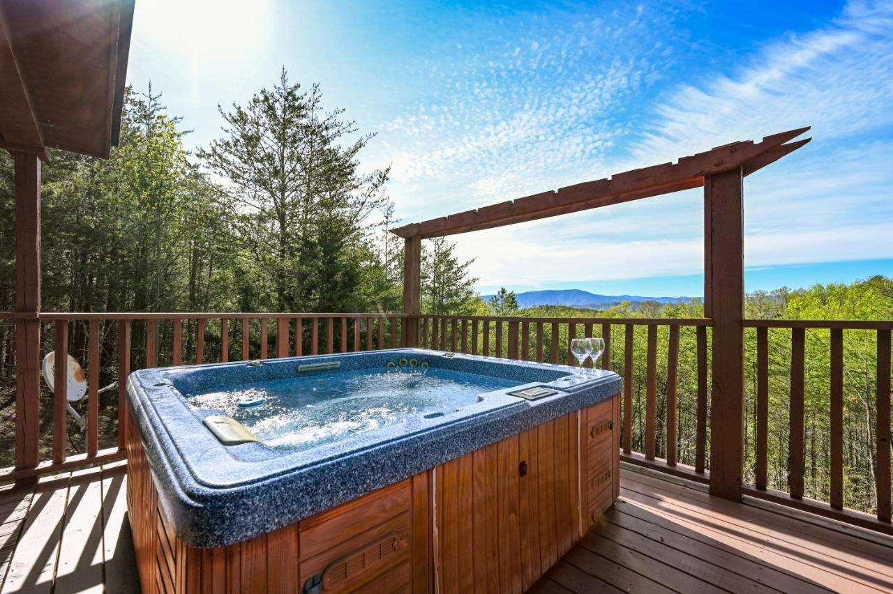 Private Mountain Cabin, Hot Tub Escape In The Smokies, With The View Vila Sevierville Exterior foto