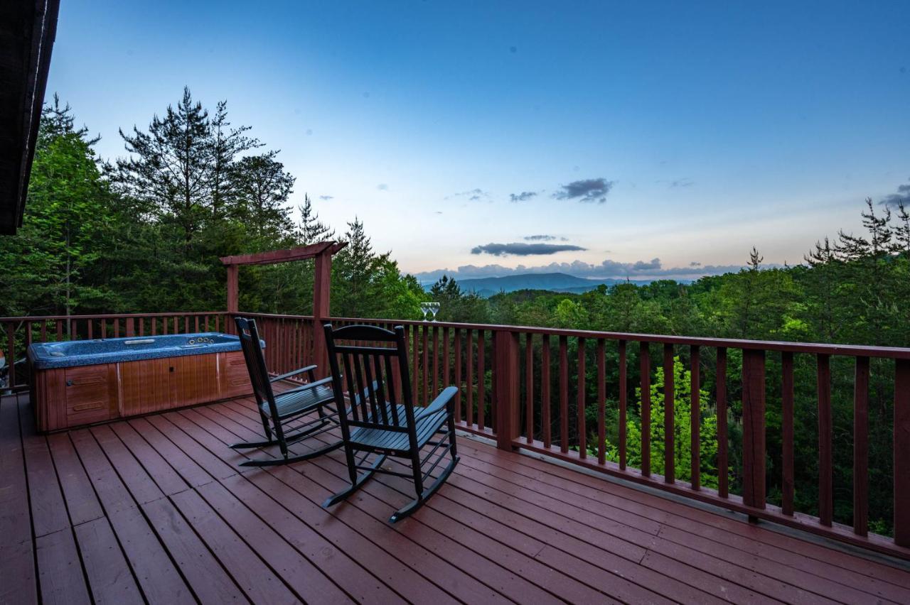 Private Mountain Cabin, Hot Tub Escape In The Smokies, With The View Vila Sevierville Exterior foto