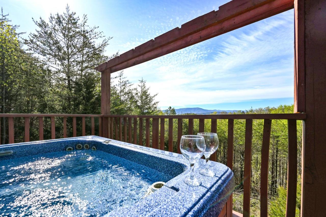 Private Mountain Cabin, Hot Tub Escape In The Smokies, With The View Vila Sevierville Exterior foto