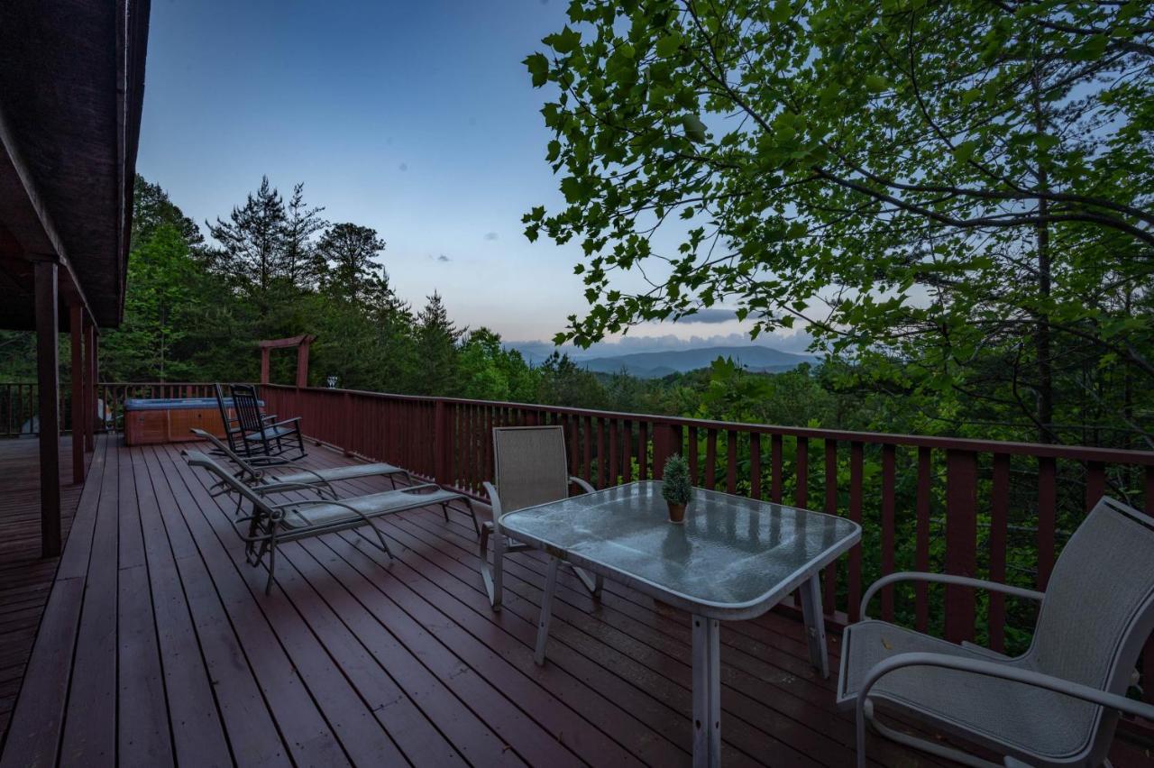 Private Mountain Cabin, Hot Tub Escape In The Smokies, With The View Vila Sevierville Exterior foto